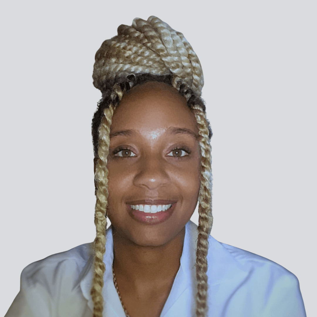 Jasmine Mims at Headlight
